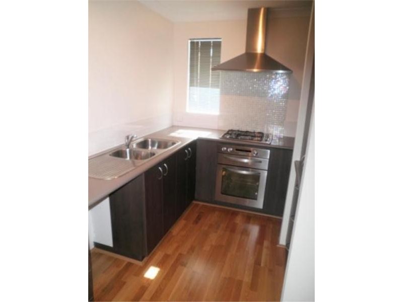 3/18 Davey Street, Mandurah WA 6210