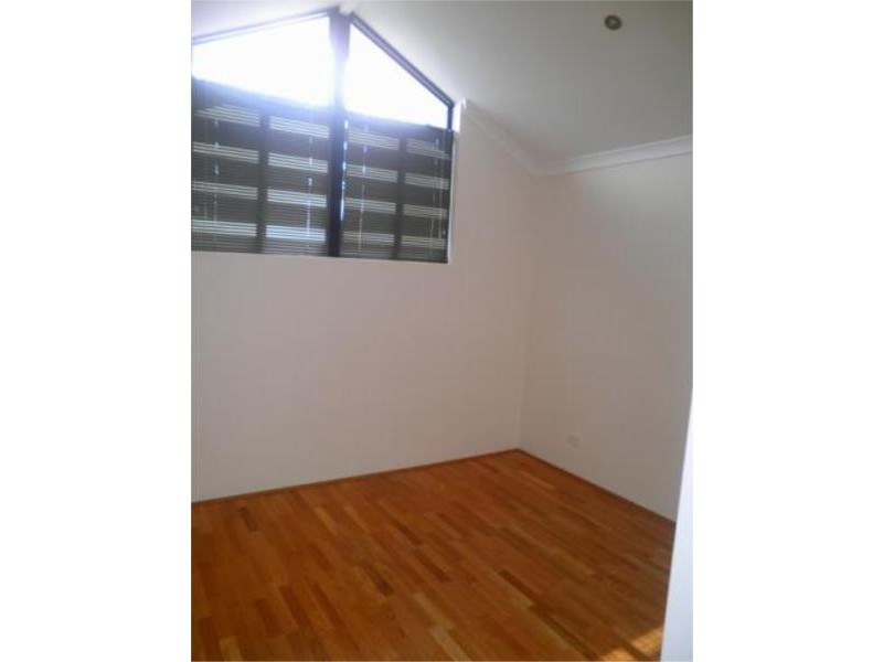 3/18 Davey Street, Mandurah WA 6210