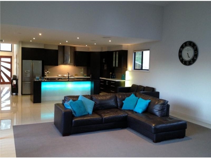 7 Gill court, Mudgeeraba QLD 4213