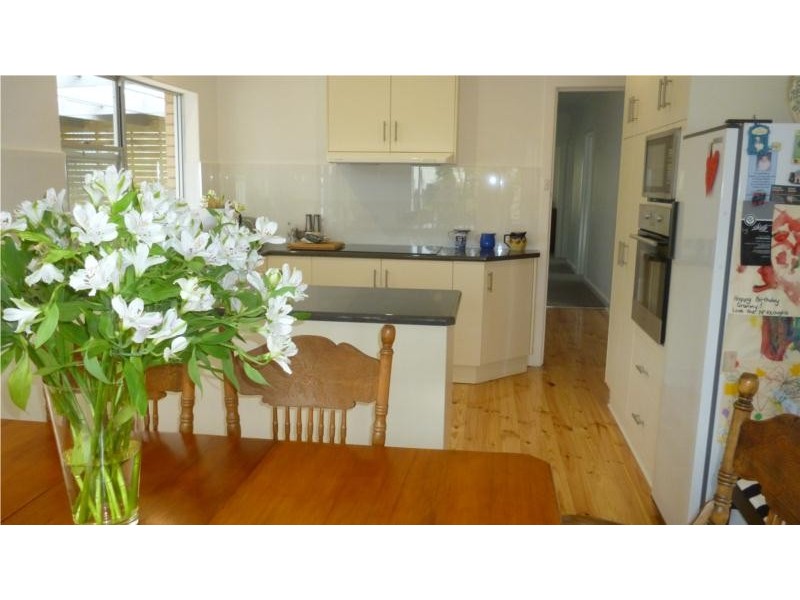 43 Lake Terrace West, Mount Gambier SA 5290