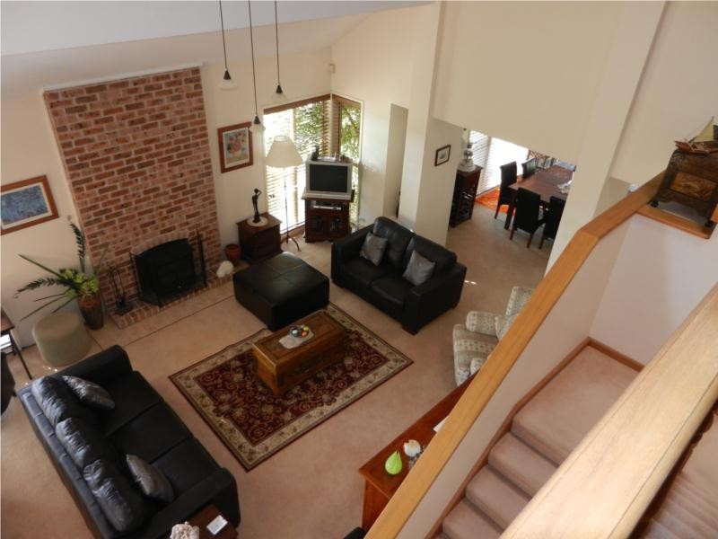 1 Scarborough Place, Beacon Hill NSW 2100