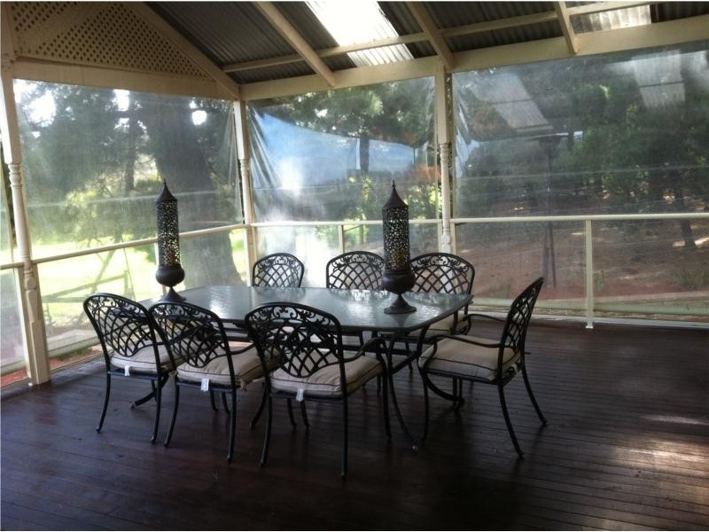 33 Colbert court, Frankston South VIC 3199