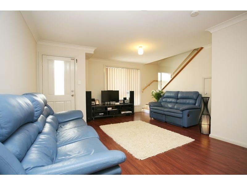 8/32-34 Murray Street, Northmead NSW 2152