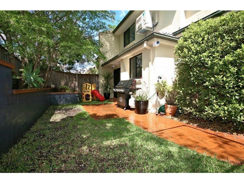 8/32-34 Murray Street, Northmead NSW 2152