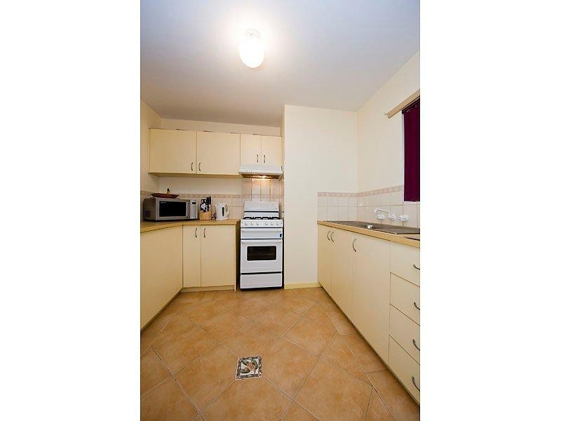 2/21 Bates Loop, Lockridge WA 6054