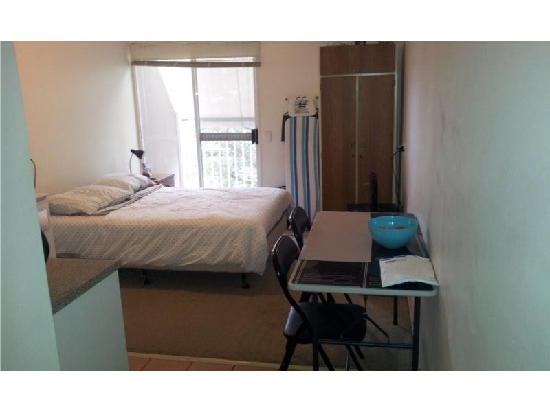 142 Faunce Street, Gosford NSW 2250