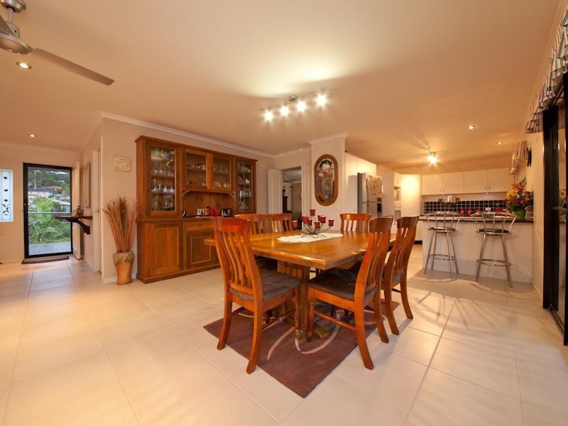 14 Hastings Place, Buderim QLD 4556