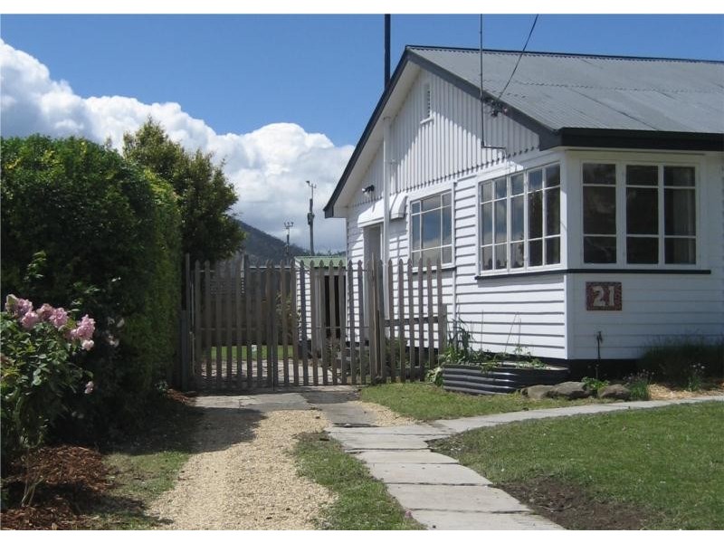 21 Barry Street, Glenorchy TAS 7010