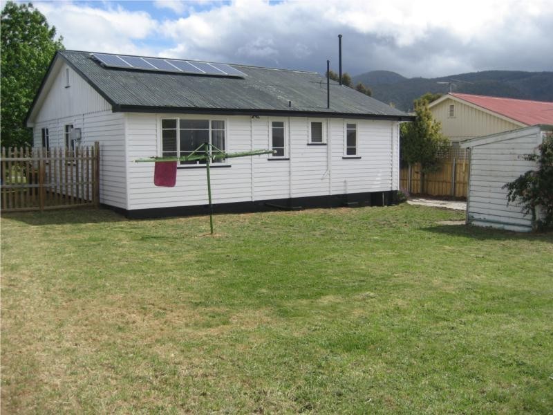 21 Barry Street, Glenorchy TAS 7010