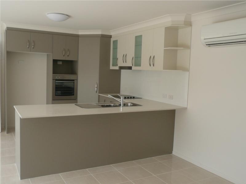 65 Benfer Road, Victoria Point QLD 4165