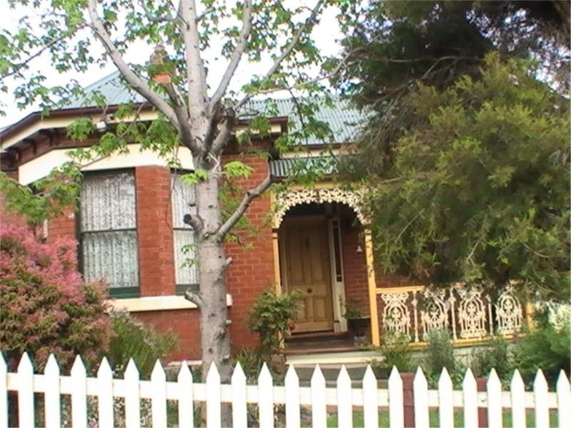 94 Giblin Street, Lenah Valley TAS 7008