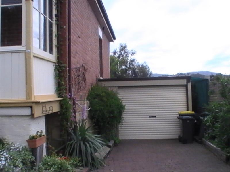 94 Giblin Street, Lenah Valley TAS 7008