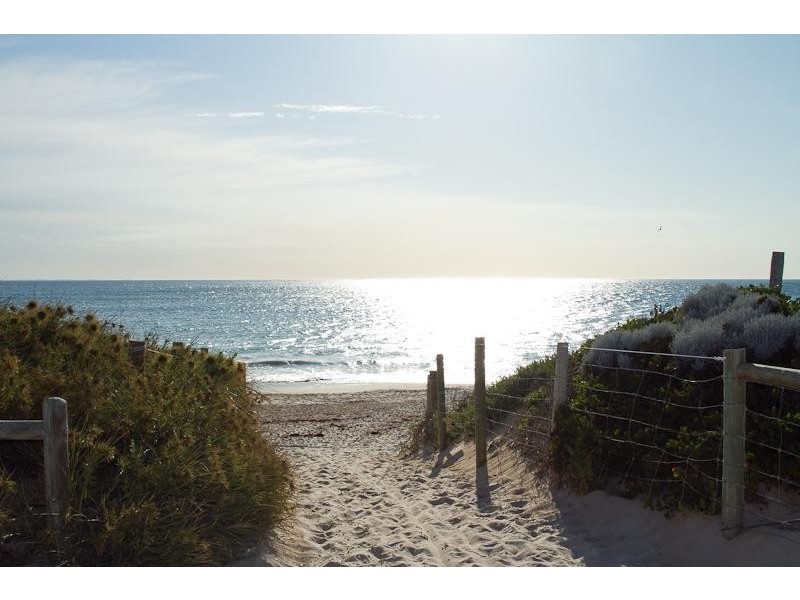 21 Crosby Street, Floreat WA 6014