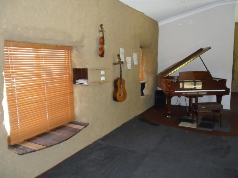 Glenwood QLD 4570