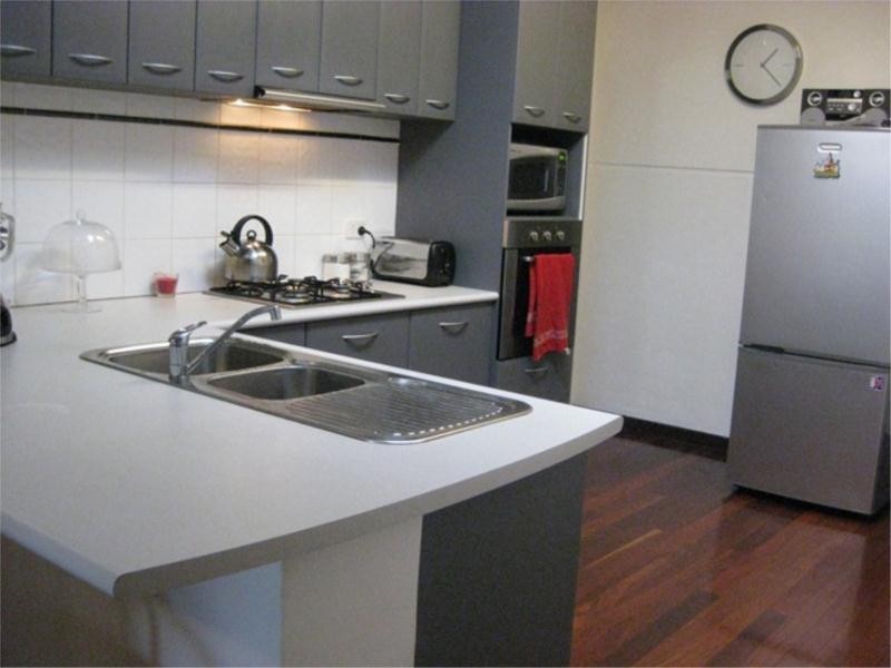 27 Latham Street, Alfred Cove WA 6154