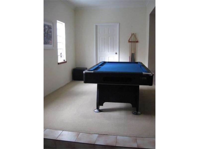 27 Latham Street, Alfred Cove WA 6154