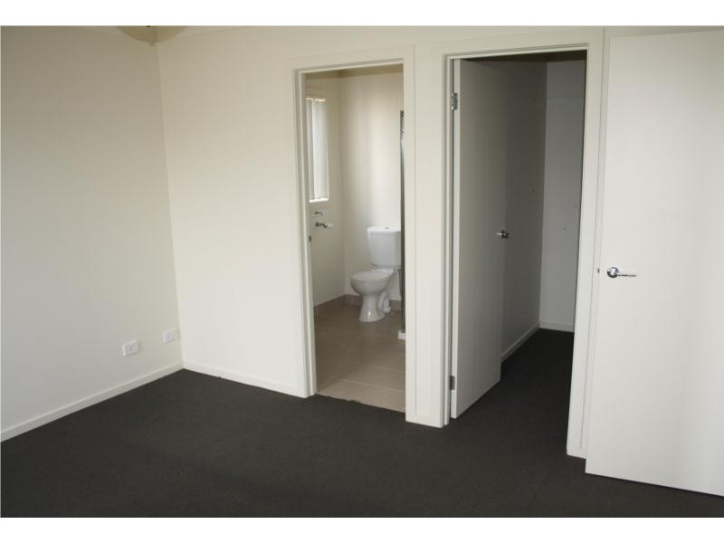 11 Sweep Court, Sunbury VIC 3429