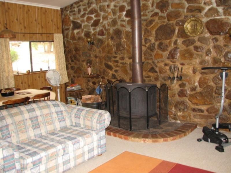 1055 Old Tolmie Road, Tolmie VIC 3723