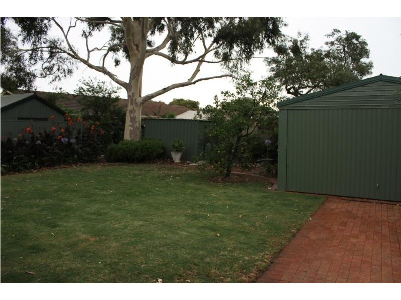 14 Price Avenue, Lower Mitcham SA 5062