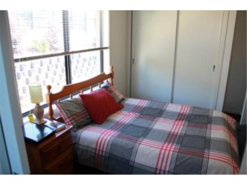 2 Lomandra Drive, Blackmans Bay TAS 7052