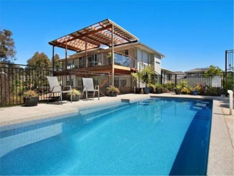 24-28 PANDOREA WAY, Valentine NSW 2280