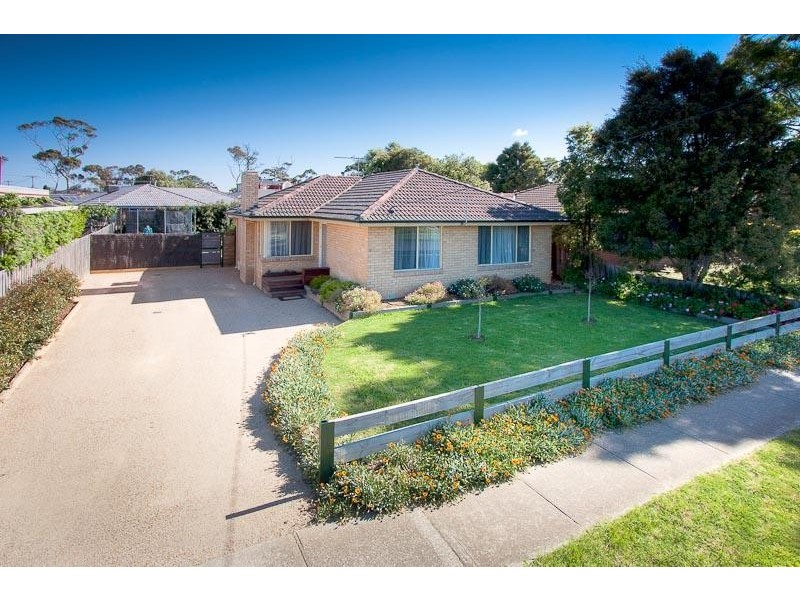 7 Welcome Road, Diggers Rest VIC 3427