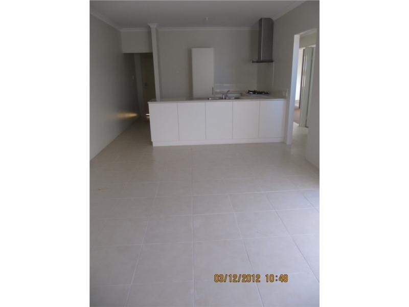 8 Kenton Way, Rockingham WA 6168