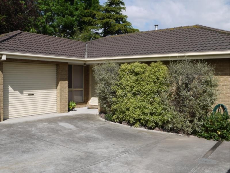 2 / 65 Pecham Street, Glenroy VIC 3046