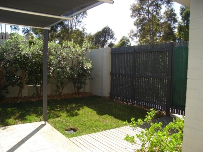 16 Wing Parade, Newington NSW 2127