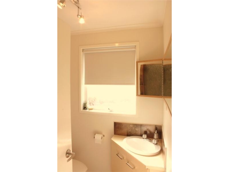 32 Scorpio Drive, Moe VIC 3825