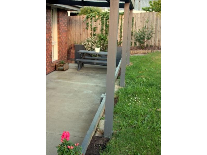 32 Scorpio Drive, Moe VIC 3825