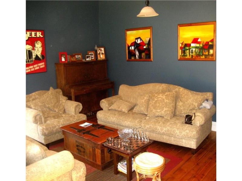 1 Moura Street, Manildra NSW 2865