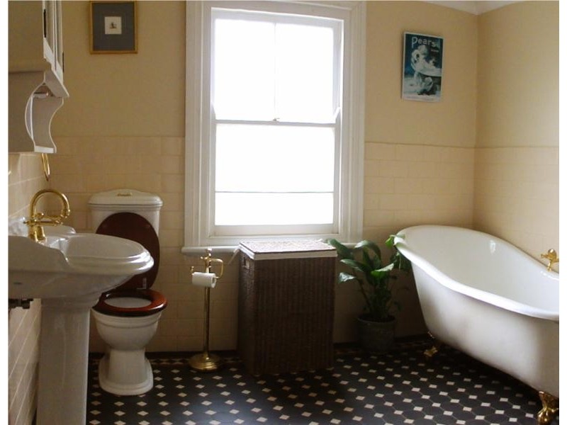 1 Moura Street, Manildra NSW 2865