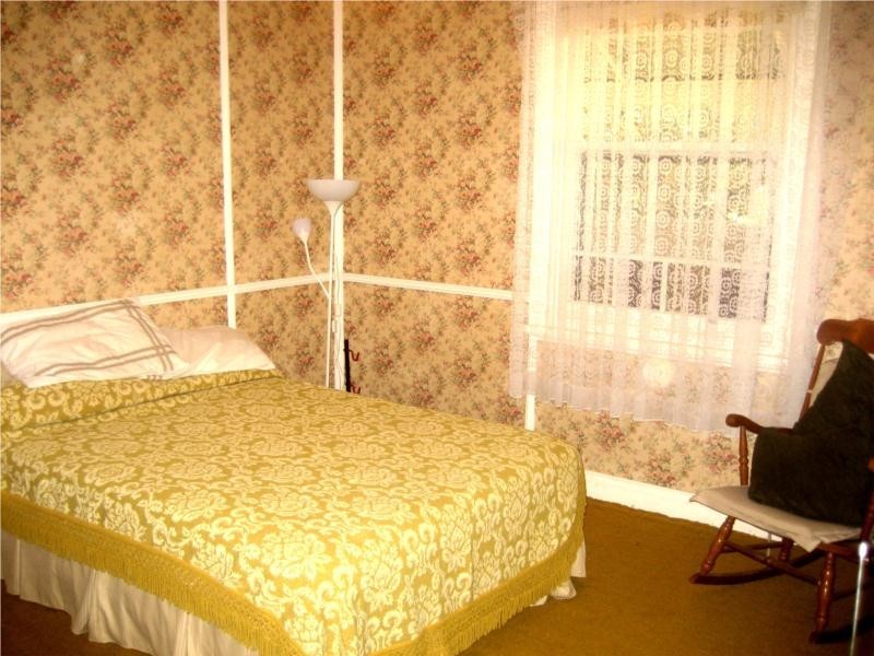 1 Moura Street, Manildra NSW 2865