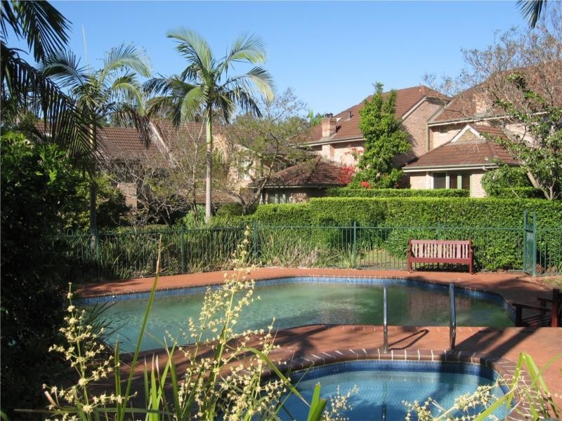 6/40 Strathalbyn Drive, Oatlands NSW 2117