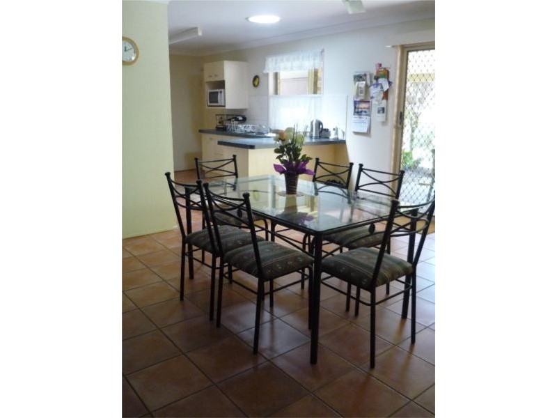 16 Tulloch Drive, Wellington Point QLD 4160