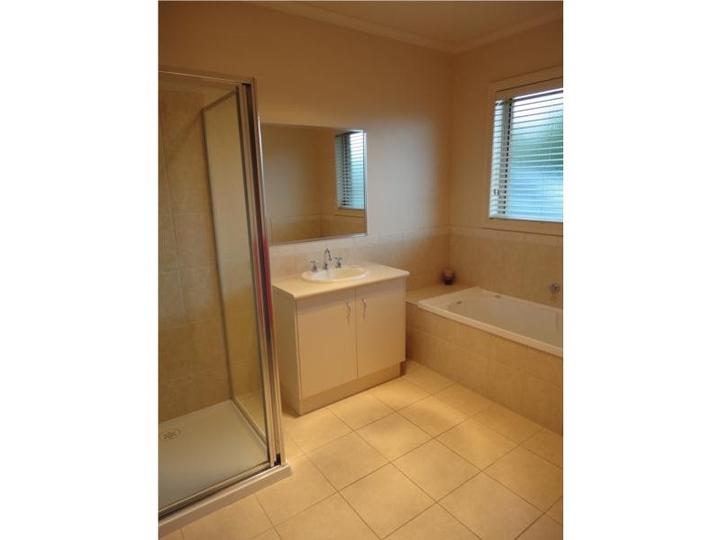 12 Currajong Court, Traralgon South VIC 3844