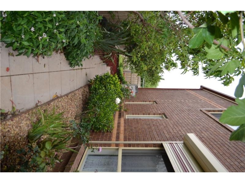 2 HONEYEATER COURT, Tarneit VIC 3029