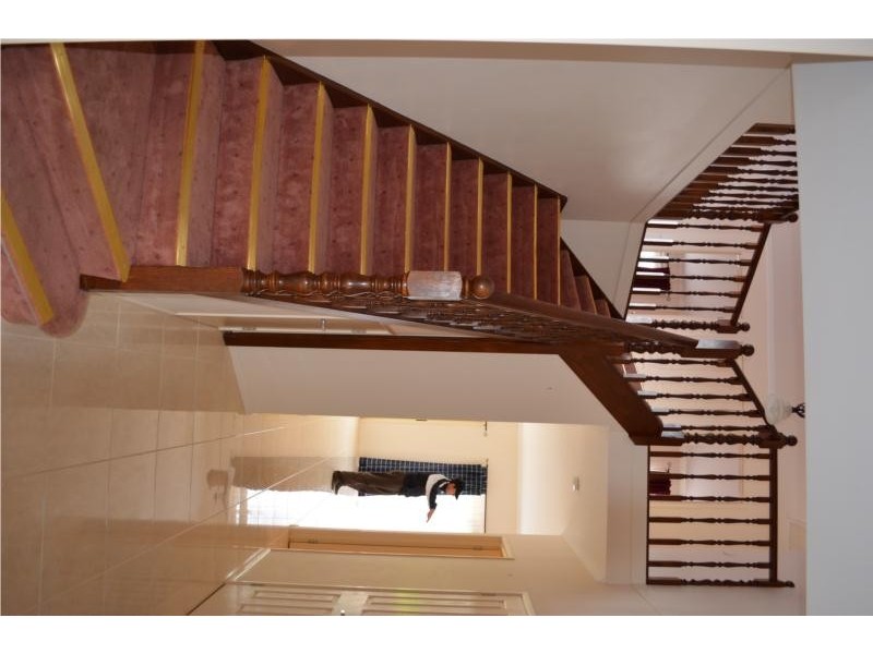 2 HONEYEATER COURT, Tarneit VIC 3029