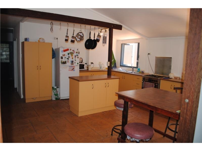 6 Glenlyon Street, Gladstone QLD 4680