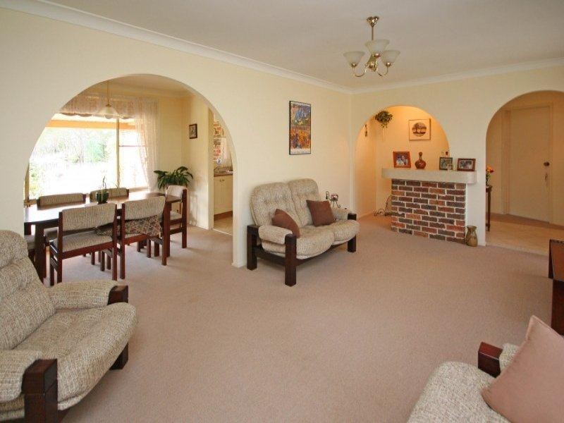 61 Kundabung street, Belimbla Park NSW 2570