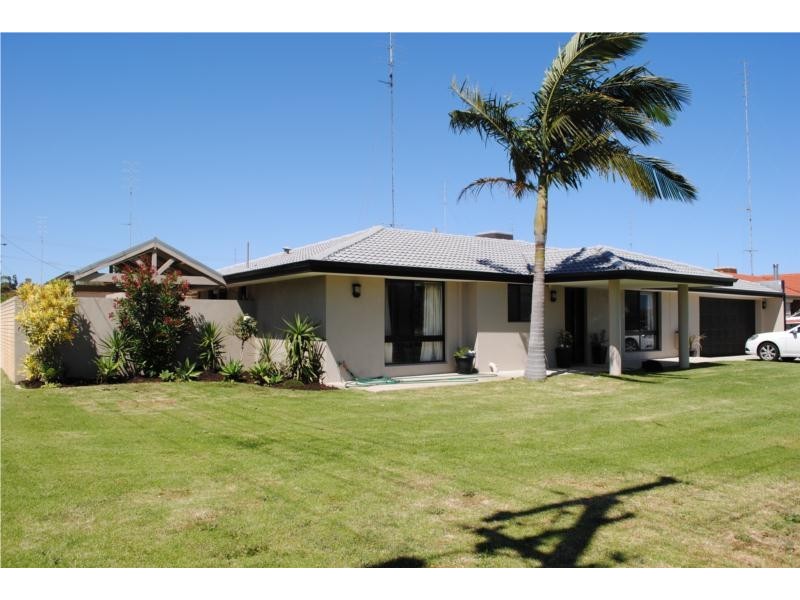 11 Perry Place, East Bunbury WA 6230