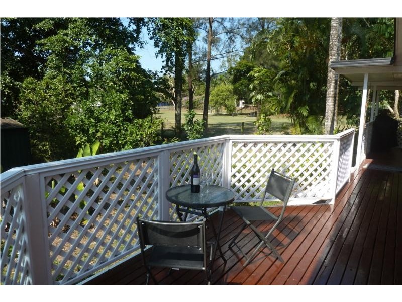 6 BASALT STREET, Brinsmead QLD 4870