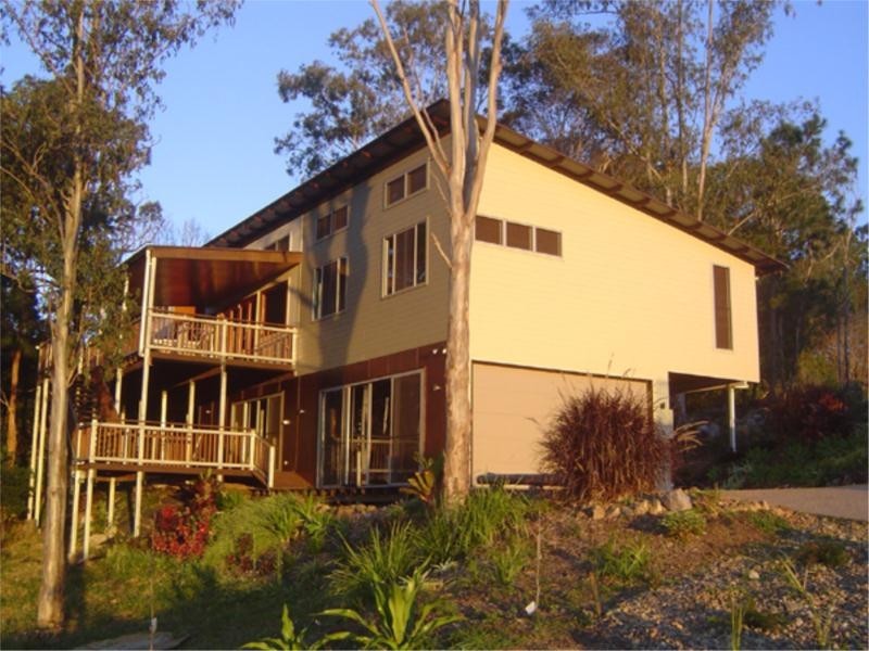 11 Racecourse Rise, Eumundi QLD 4562