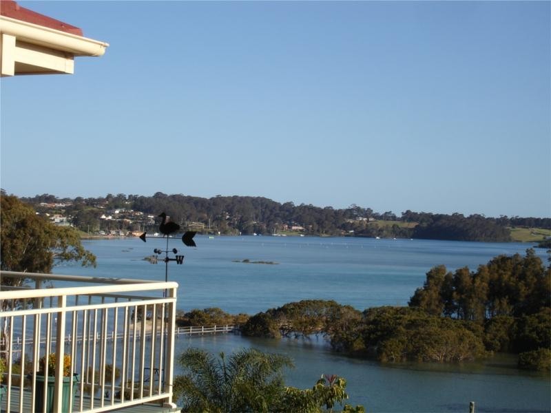 5 Alexander Place, North Narooma NSW 2546