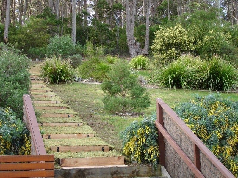 5 Alexander Place, North Narooma NSW 2546
