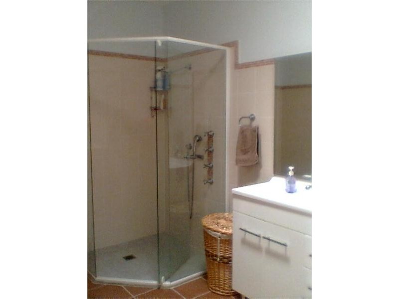 2c Kateena Avenue, Tascott NSW 2250