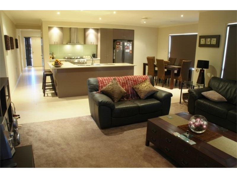 16 Taig Avenue, Kialla VIC 3631