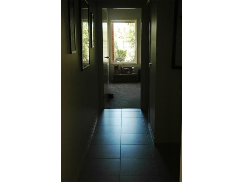 16 Taig Avenue, Kialla VIC 3631