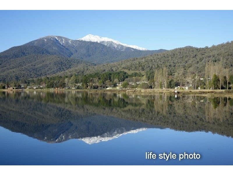 156 Kiewa Valley Highway, Tawonga South VIC 3698